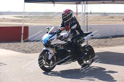 media/Nov-03-2025-Lets Ride (Mon) [[4d74c1c4d3]]/B Group/Grid/